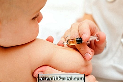 Tetravalent viralvaccine mod Measles, Humps, Rubella and Cattle
