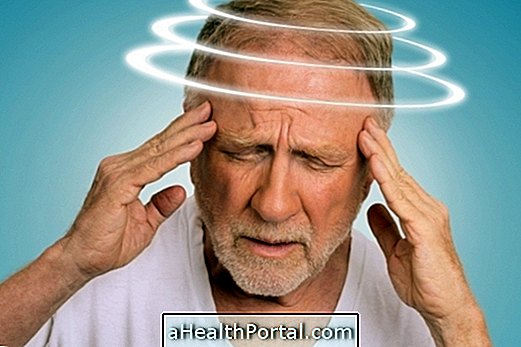Know what can cause and how to treat dizziness in the elderly