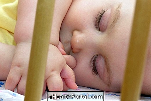 Kuidas õpetada beebi magama üksinda võrevoodi