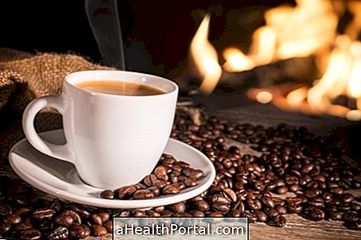 Kaffe og koffein drikkevarer kan forårsage overdosering