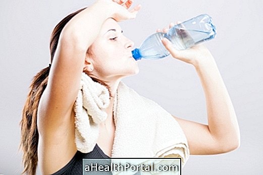 Vorteile von alkalischem Wasser für das Training