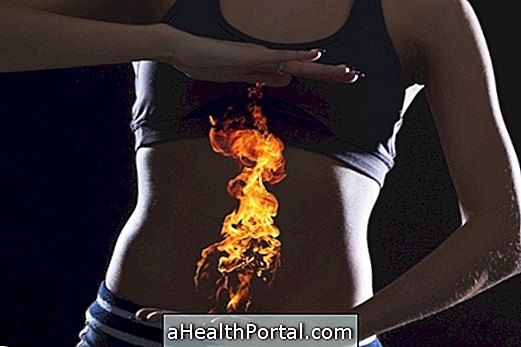 Des brûlures d'estomac constantes peuvent être un reflux