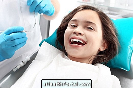 Hvad er anvendelsen af ​​fluor i tænderne