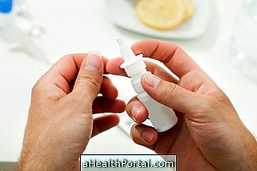 Wie Nasenspülung bei Sinusitis tun