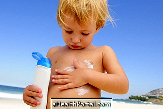 Wann sollten Sie Ihrem Baby Sonnenschutzmittel geben, um Allergien zu vermeiden?