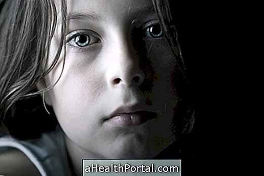 11 signes de dépression infantile et comment traiter