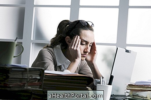 See what are the symptoms of physical and emotional stress